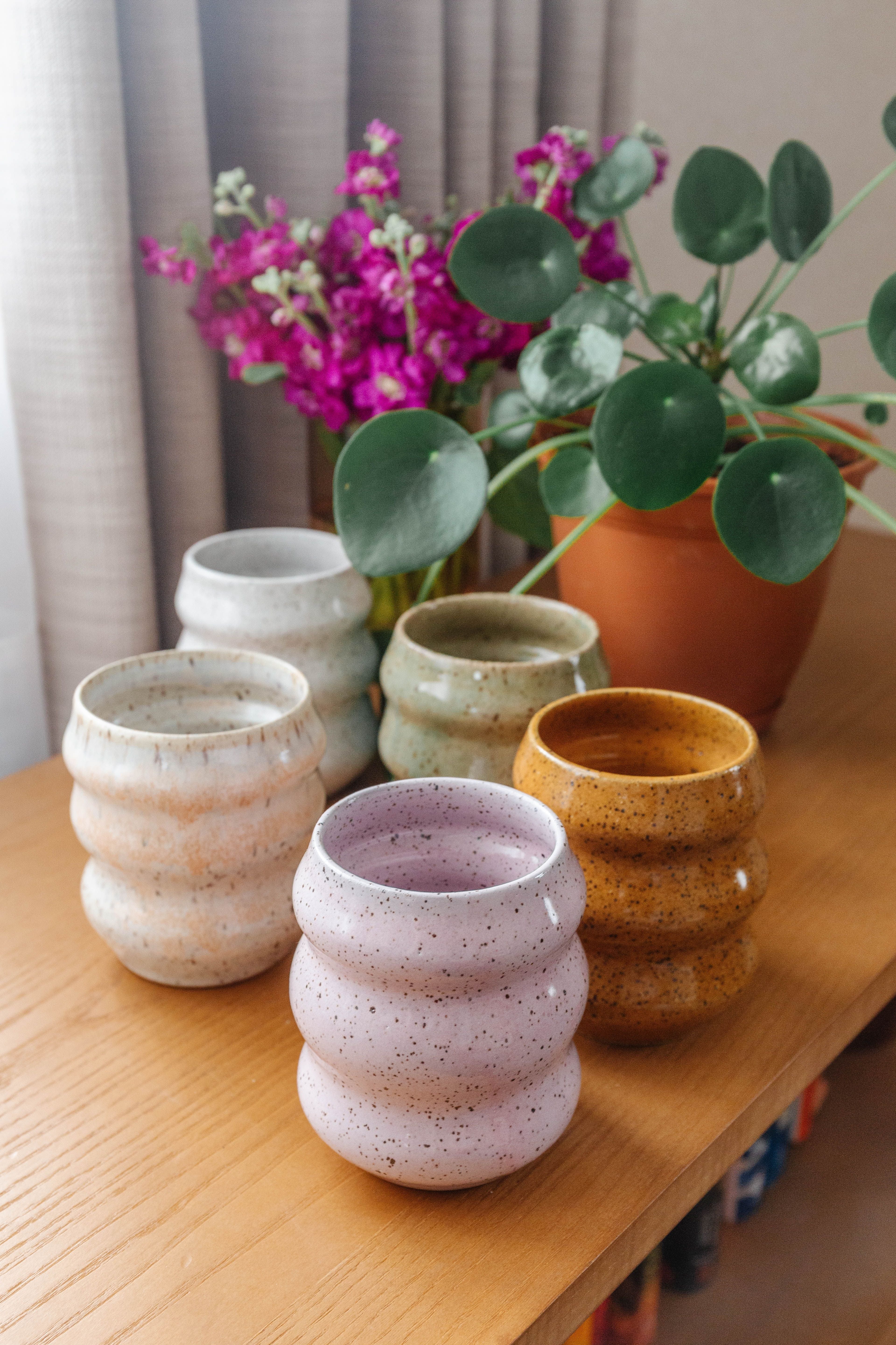 Curvy Cups